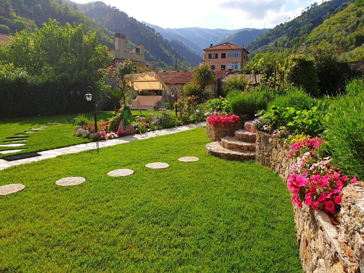 Casa Vacanze Family Villa Albisola Superiore Exterior photo