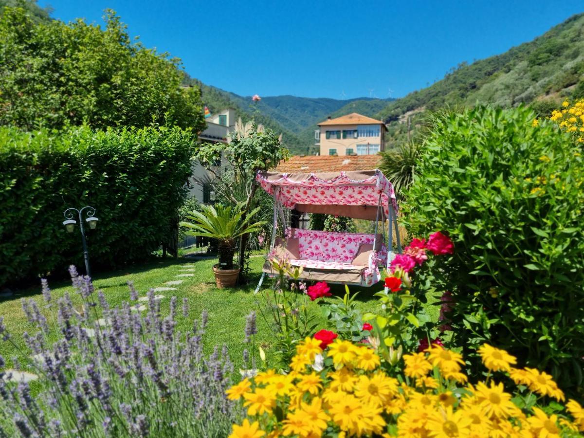 Casa Vacanze Family Albisola Superiore Exterior photo